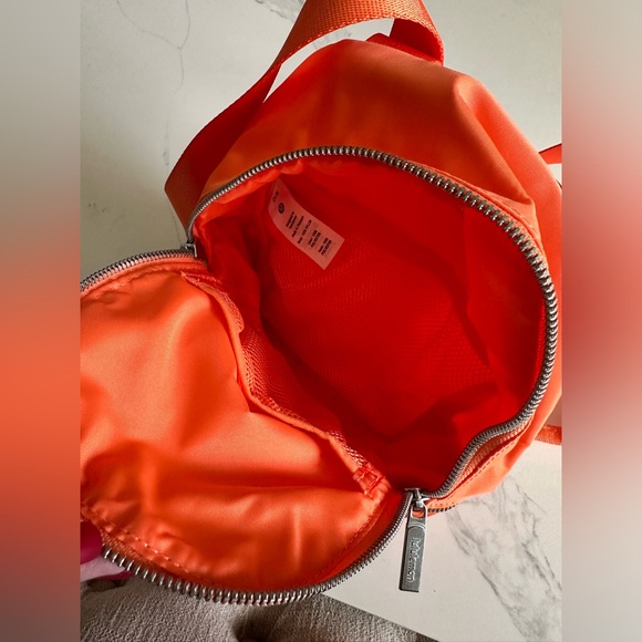Lululemon City Adventurer Micro backpack - Picture 6 of 7
